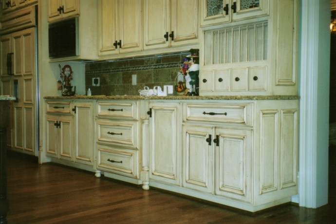 Custom Kitchen Cabinets And Handcrafted Kitchen Cabinetry In